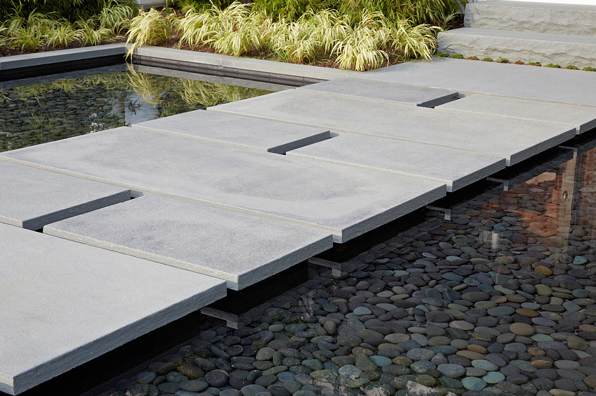 936712_545976285444032_49341025_n